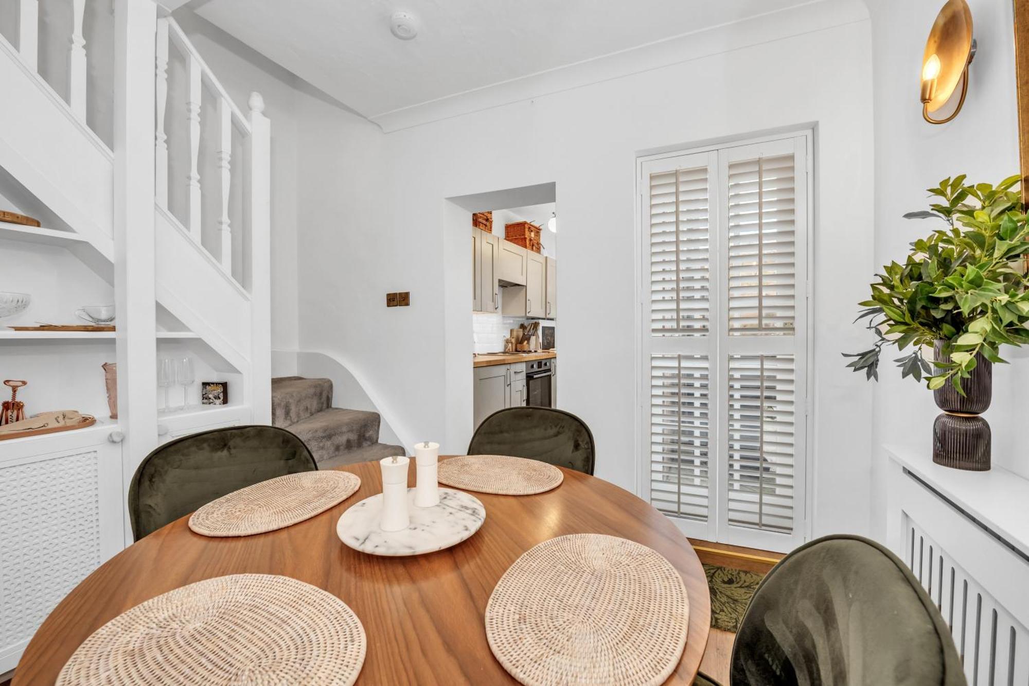 Charming Church Walk, Long Melford - 2 Bedroom Property With Parking Exterior foto